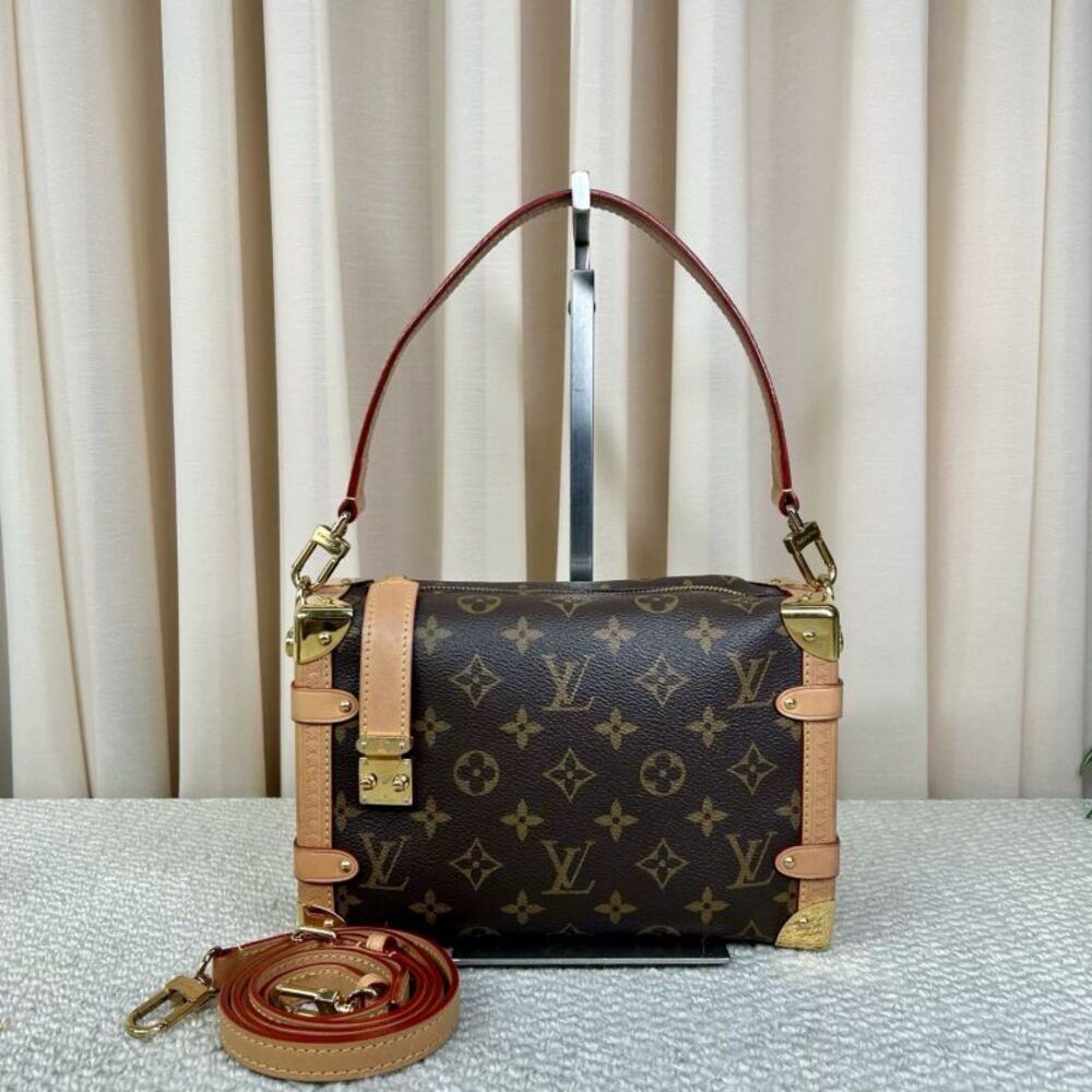 Louis Vuitton Women Pre-Loved Bag Very Good Condition